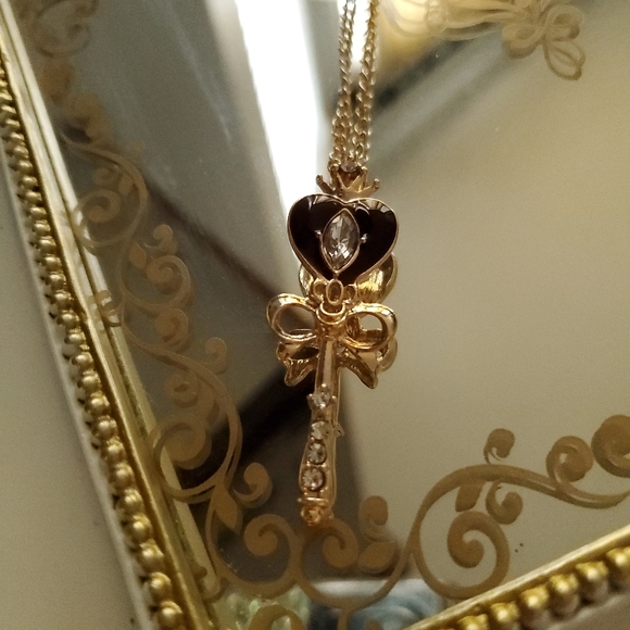 ❤Sailor moon heart wand key necklace - Picture 5 of 7